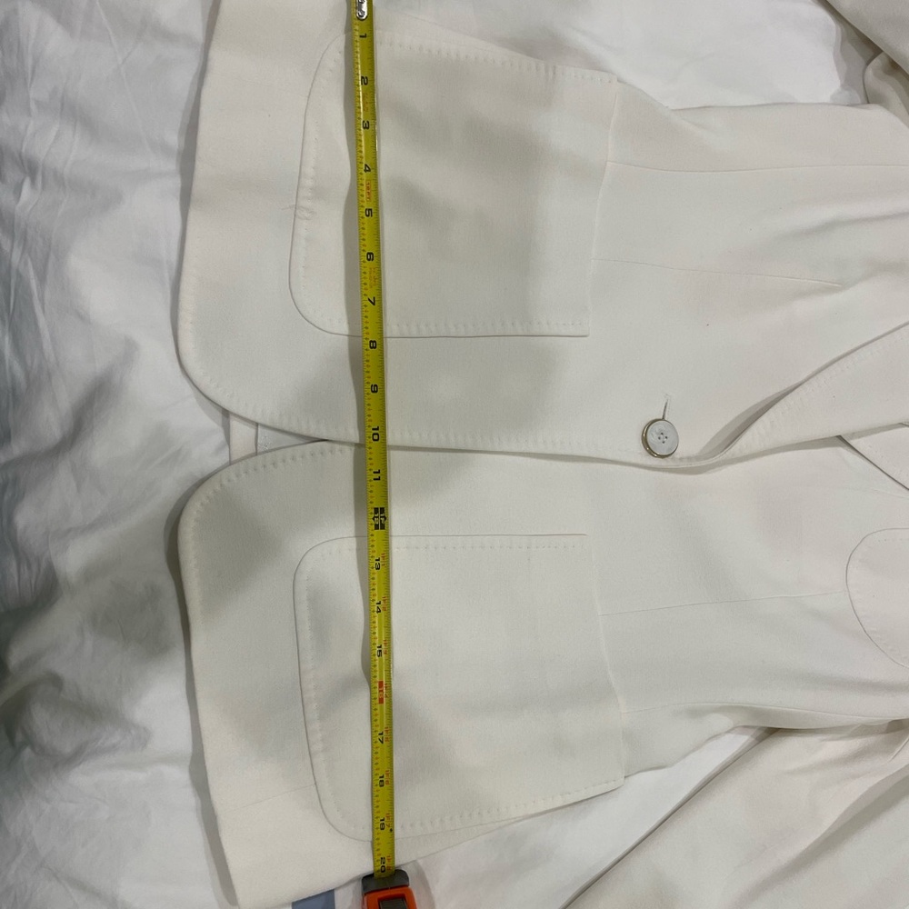 Emilio Pucci Winter White Blazer - Picture 9 of 11